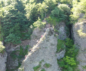 Niesamowity most linowy TYLKO DLA ODWAŻNYCH
