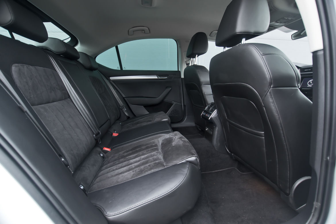 Skoda Superb 2.0 TSI 220 KM DSG Style
