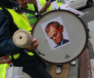 Demonstracja w zdjęciach. Zobacz naszą fotorelację!