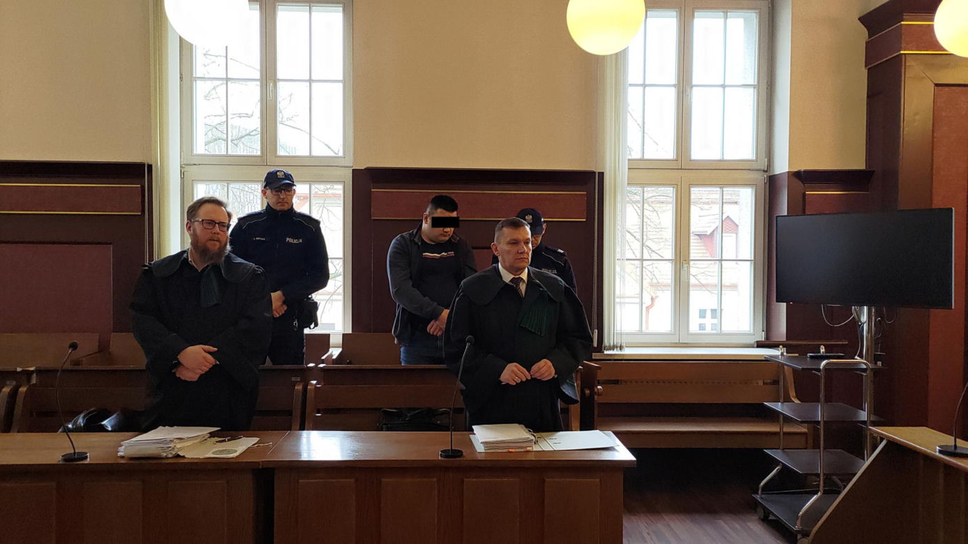 Zatłukł młotkiem i zakopał Monikę. Dostal dożywocie