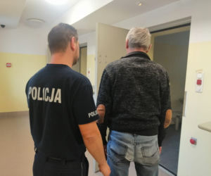 Łódzkie. Tytoniowy, nielegalny biznes rozbity. Policja przechwyciła 25 tysięcy papierosów!  