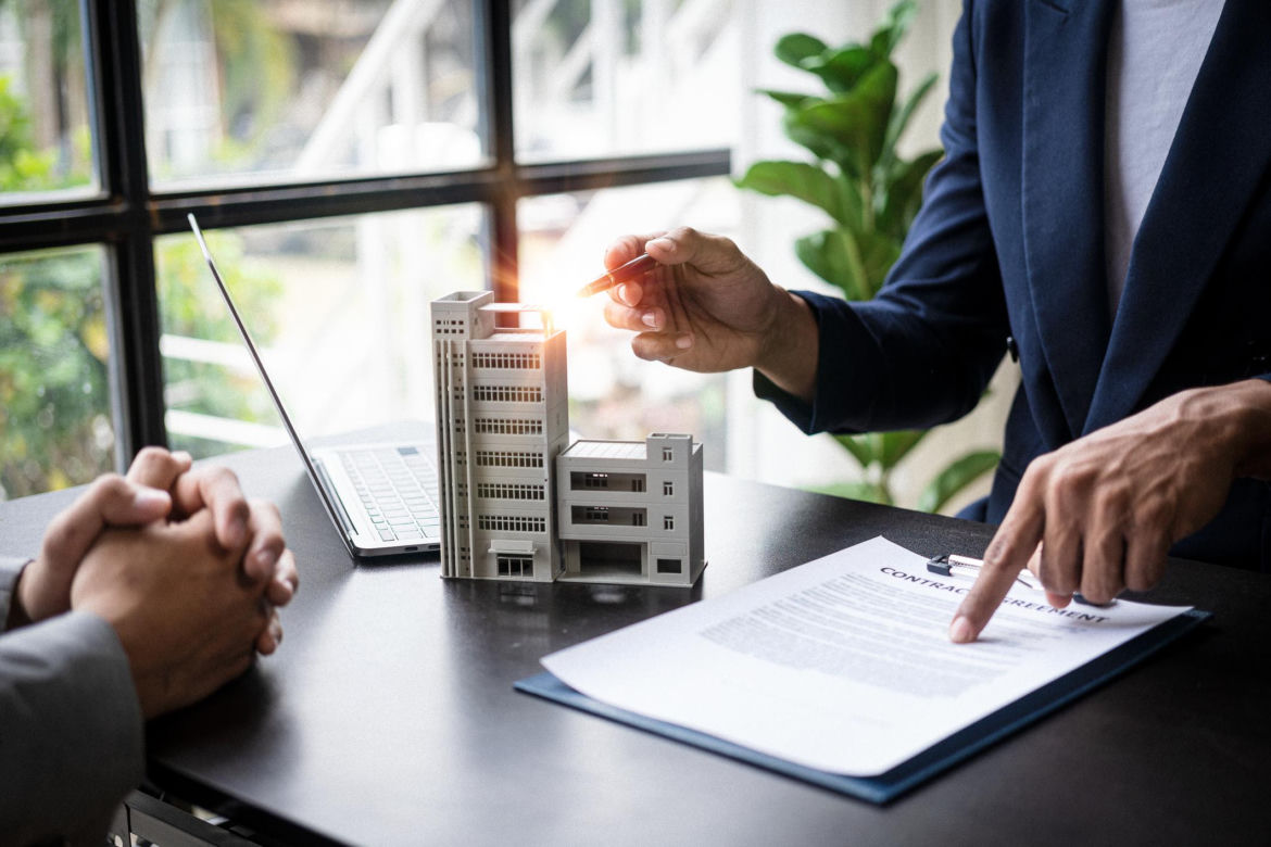 Finanse i ubezpieczenia +35%