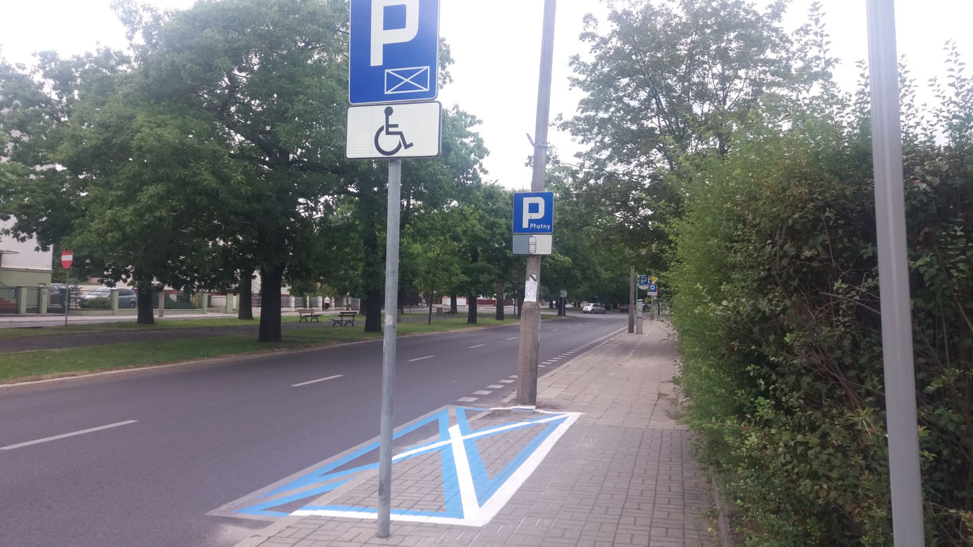 Nowy sposób oznaczania miejsc parkingowych dla niepełnosprawnych.