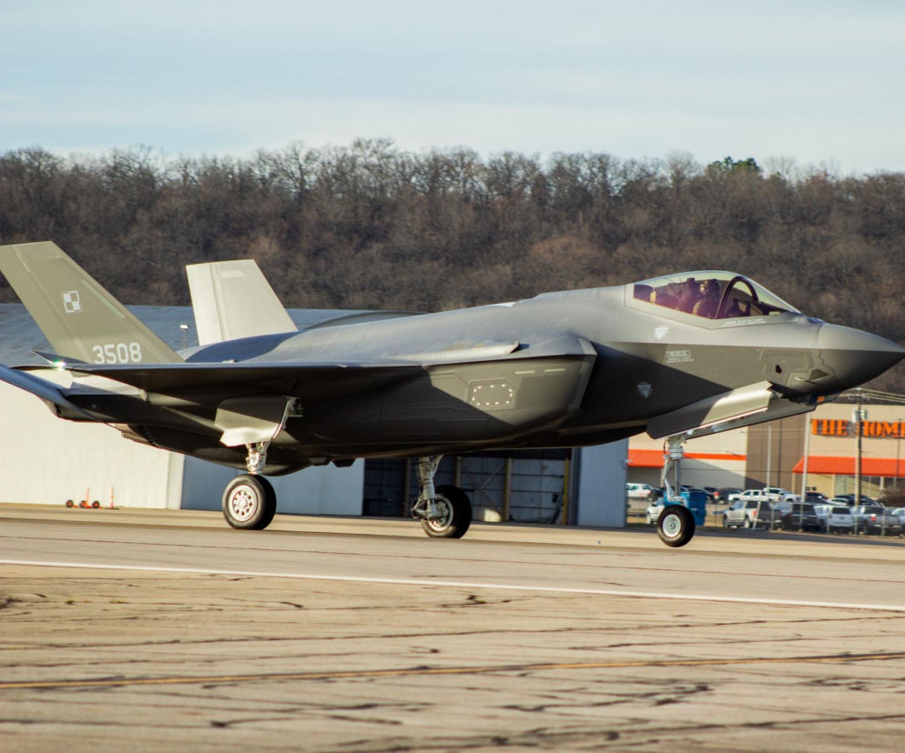 Ósmy polski F-35 w Ebbing. Amerykanie pokazali zdjęcia myśliwca