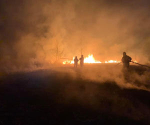 INFERNO w Żabnie! Sześć jednostek straży pożarnej walczyło z płomieniami