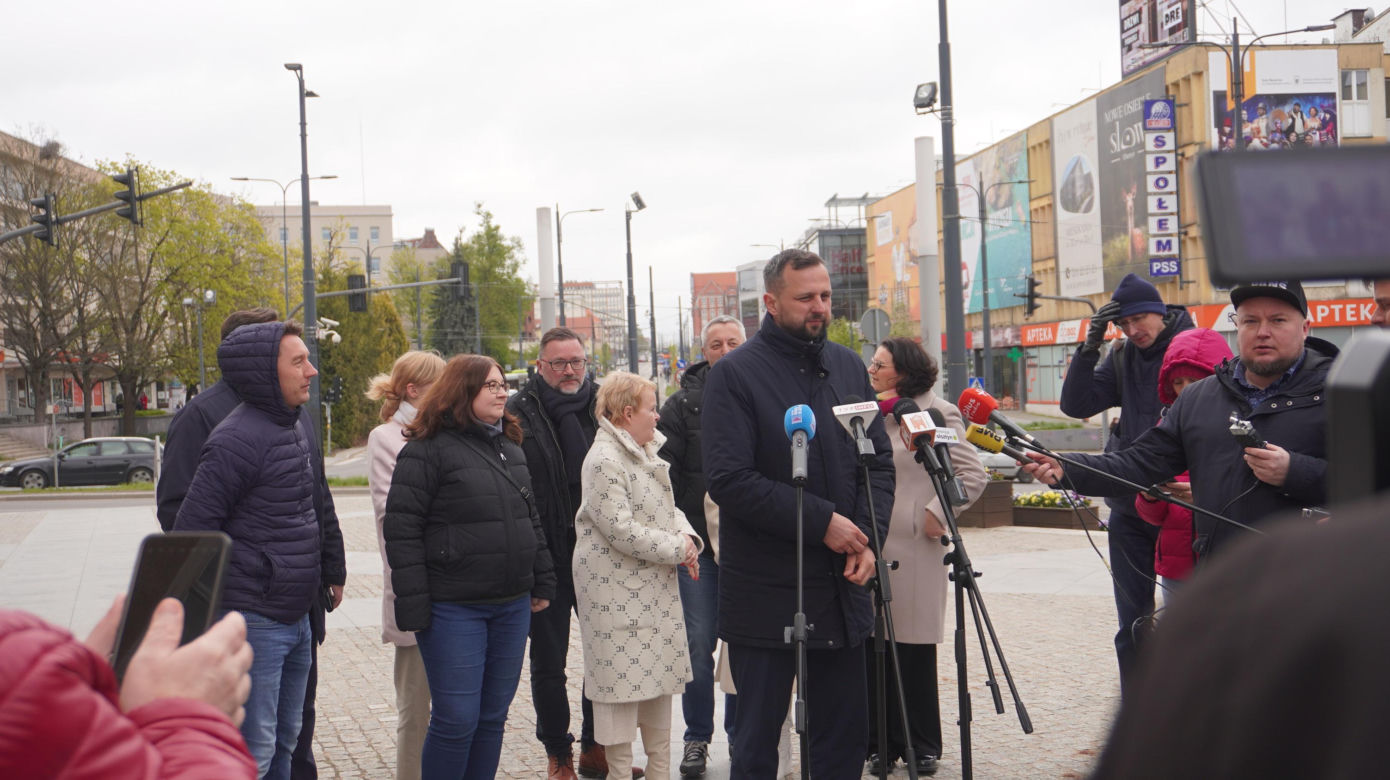 Robert Szewczyk nowym prezydentem Olsztyna. „To będzie uśmiechnięte miasto” [ZDJĘCIA]
