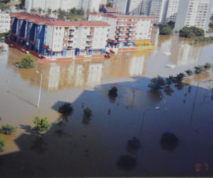 Powódź 1997 na Kozanowie we Wrocławiu [GALERIA, ZDJĘCIA]