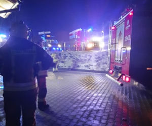 Koszmar pod Lublinem! Auto PEŁNE nastolatków dachowało w rzece! Mamy zdjęcia 