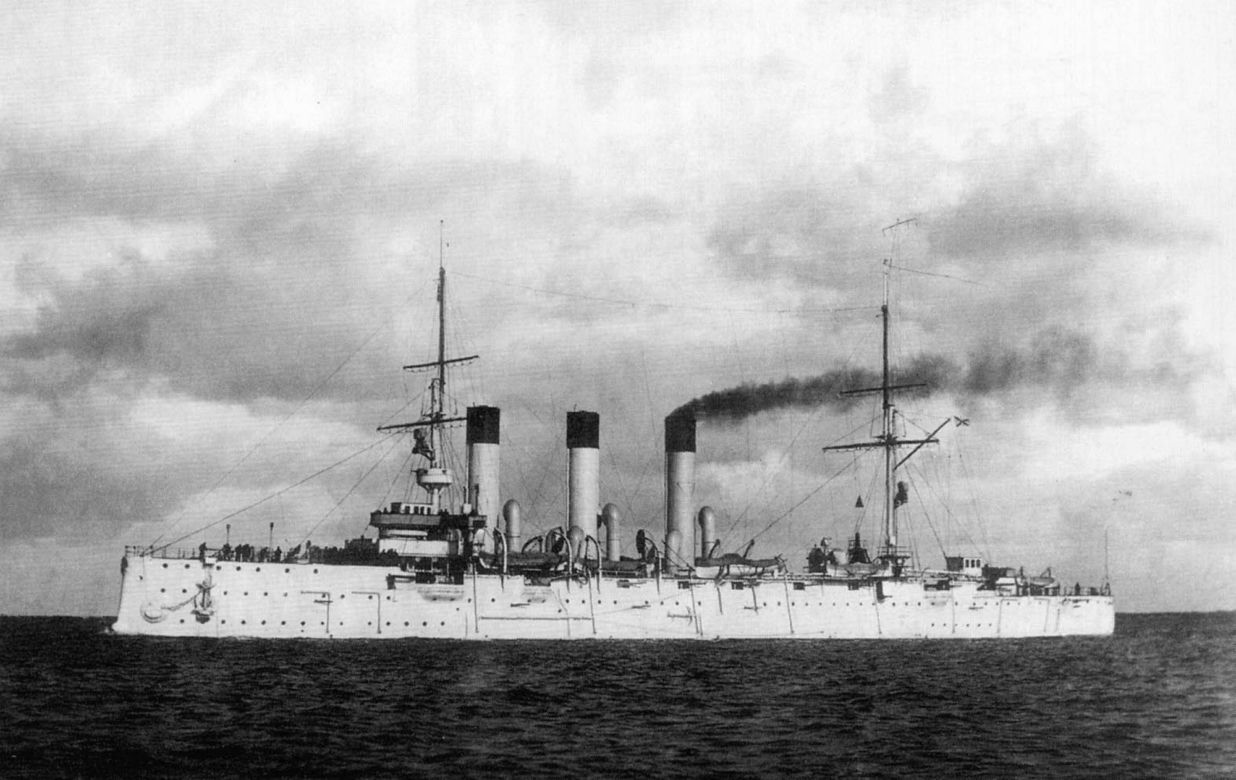 Krążownik Aurora, 1903. Obecnie statek-muzeum w Petersburgu