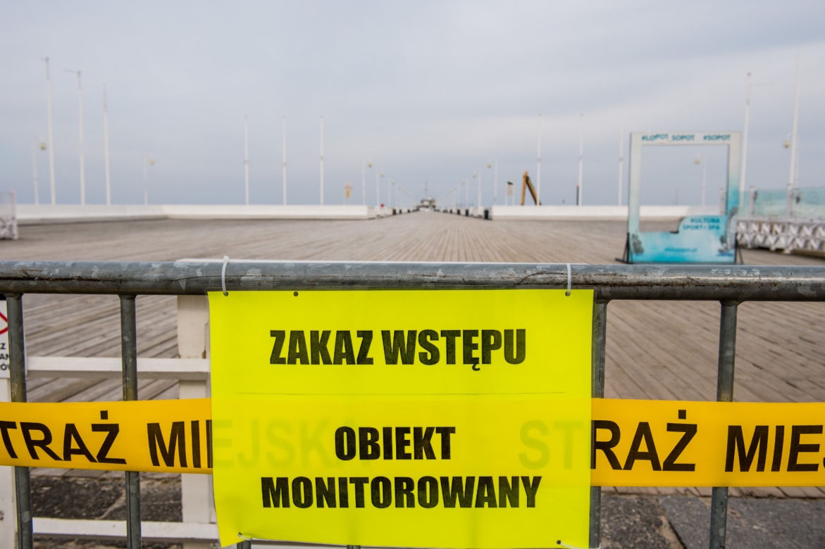 Koronawirus w Trójmieście. Zamknięte parki i mola, a ludzie na powietrzu [ZDJĘCIA]