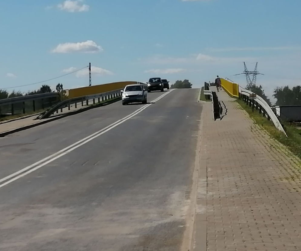 Wiadukt nad budowaną autostradą A1 w Piotrkowie Trybunalskim otwarty!