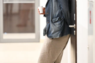 Rozwód Gąsiorowskiej i Żurawskiego w toku! Aktor czekał pod salą z kubkiem w ręku