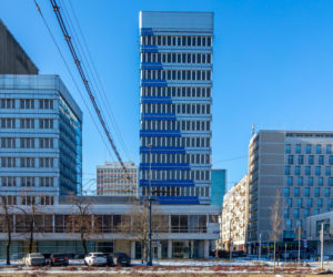 Biurowiec PKO na rogu Marszałkowskiej i Nowogrodzkiej w Warszawie