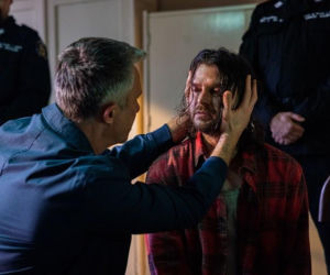 Pierwsza miłość, odcinek 4189: Janek i Artur przekonują się, do czego zdolny jest Don Jose, gdy znajdują Pawła w fatalnym stanie