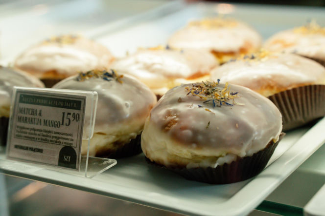 Najstarsza kawiarnia w Warszawie może zniknąć z Nowego Światu