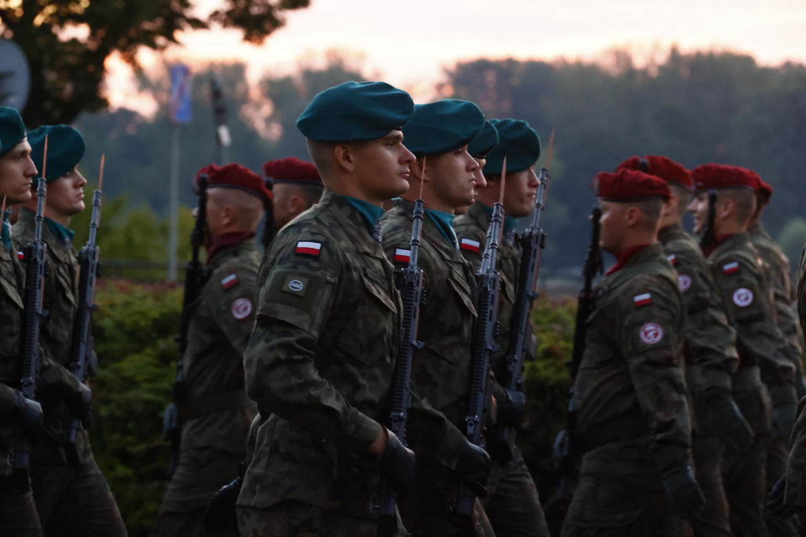 Święto Wojska Polskiego. Wielka defilada w Warszawie. O której się zacznie? [DATA,GODZINA, DOJAZD]