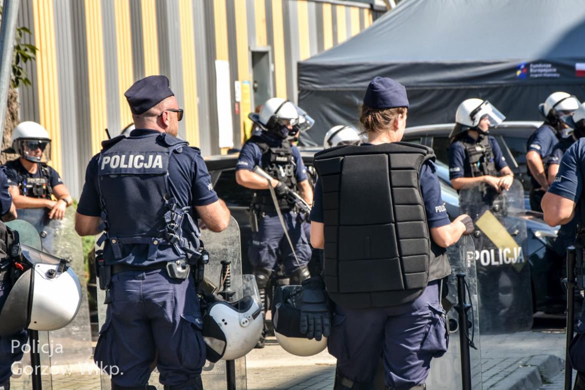 Policja podsumowała lubuskie derby w Gorzowie. Doszło do dwóch incydentów