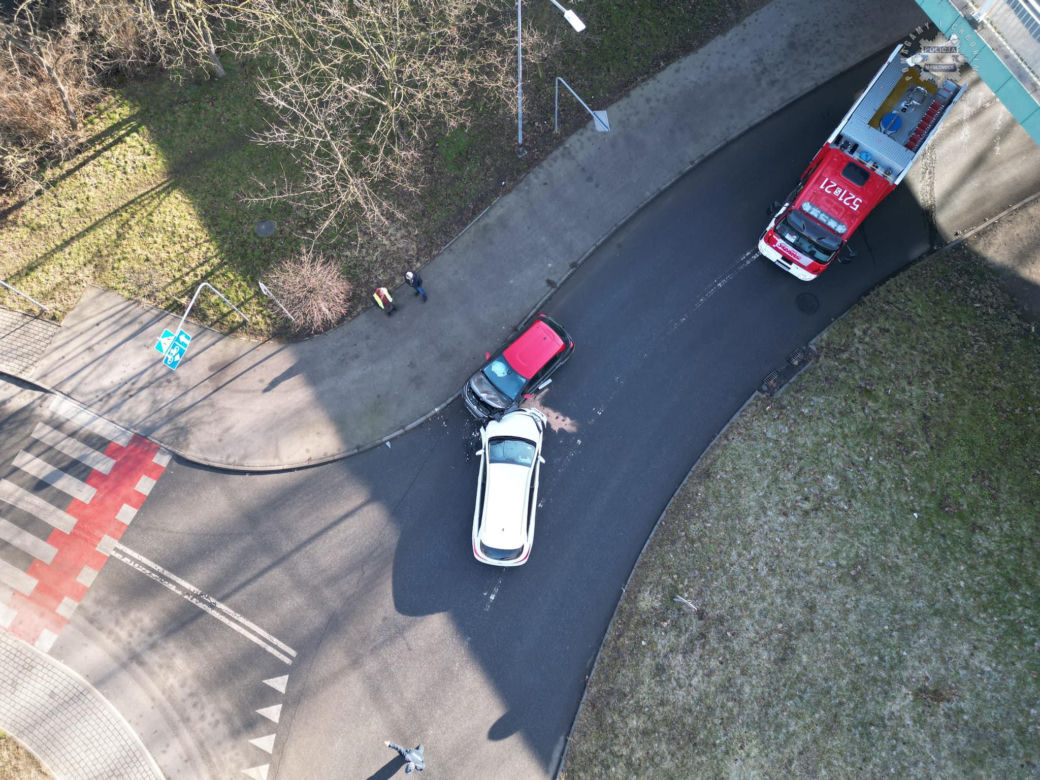 Zderzenie dwóch pojazdów w Mysłowicach
