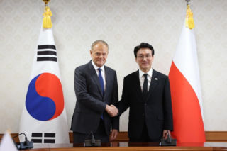 Tusk w Korei i Japonii. Ważne rozmowy dla Polski