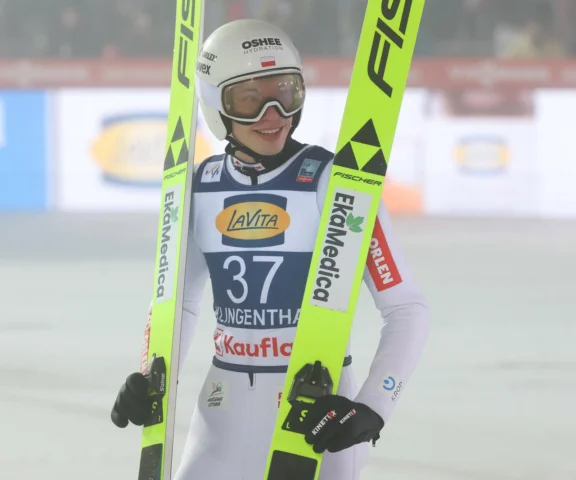 Mimo wichury, Polacy pokazali klasę! Tomasiak o krok od podium