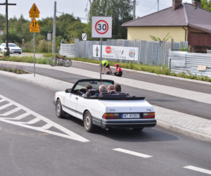 Rajd prezydenckim kabrioletem po nowej drodze