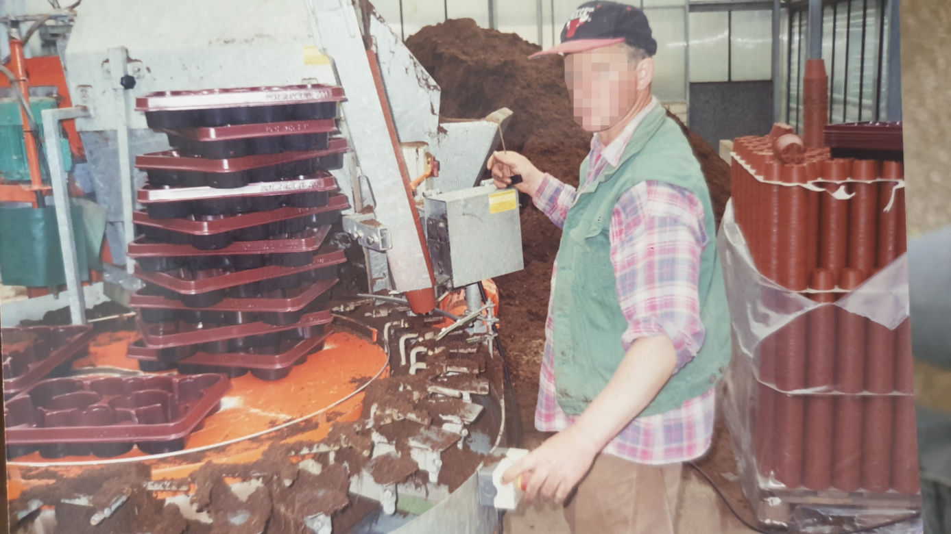 Pobił Bronka, Wlókł za samochodem. Utopił w rowie