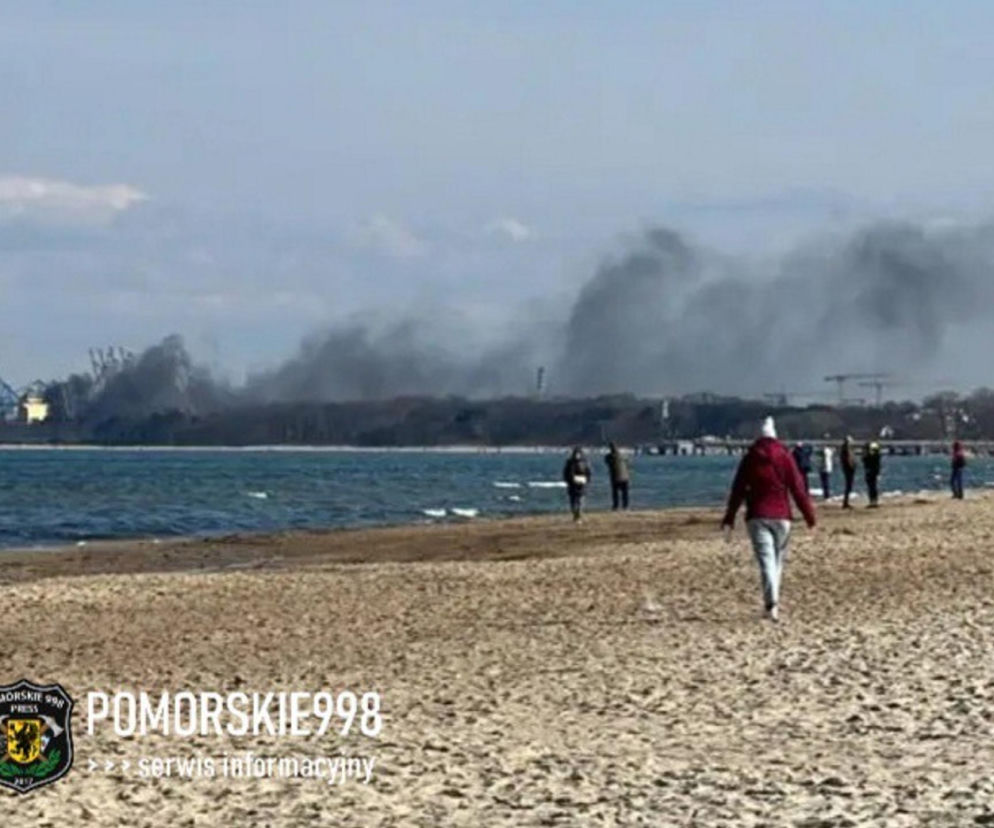 Pożar cypryjskiego statku w Gdańsku! Dym widoczny nad portem