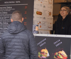 Festiwal Food Trucków 2021. Restauracje na kółkach zaparkowały na Wyspie Młyńskiej