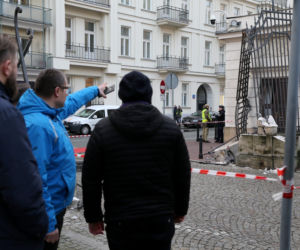 Ciężarówka zniszczyła zabytkową bramę wjazdową na teren Kancelarii Prezydenta