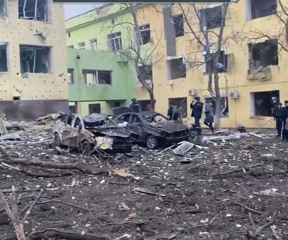 Tak wygląda wojna Putina. Barbarzyński atak wojsk rosyjskich na szpital w Mariupolu