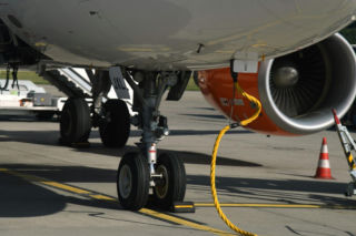 Brak paliwa na lotniskach. Te porty lotnicze mają największy problem 