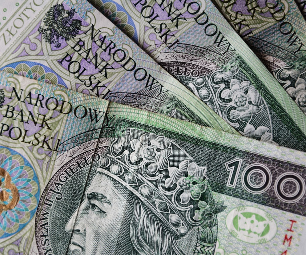 Uwierzyła w dobrą wróżbę i... straciła 1000 złotych