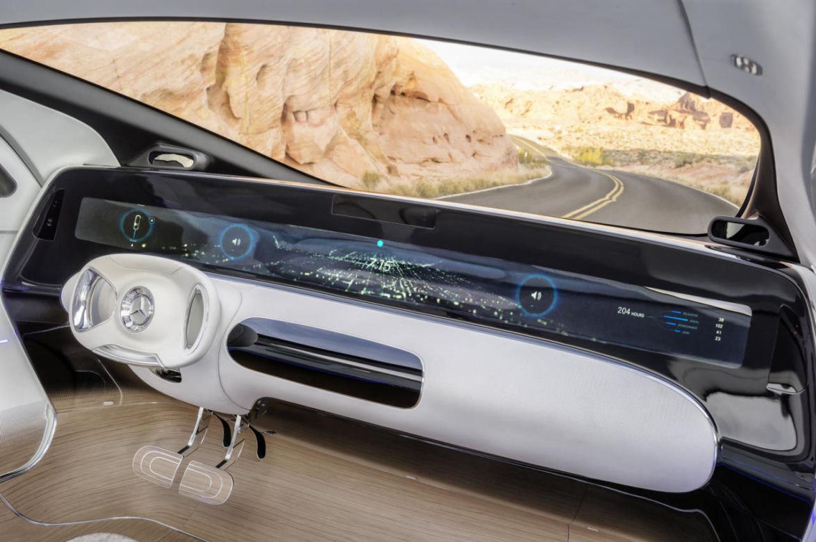 Autonomiczny Mercedes-Benz F 015 Luxury