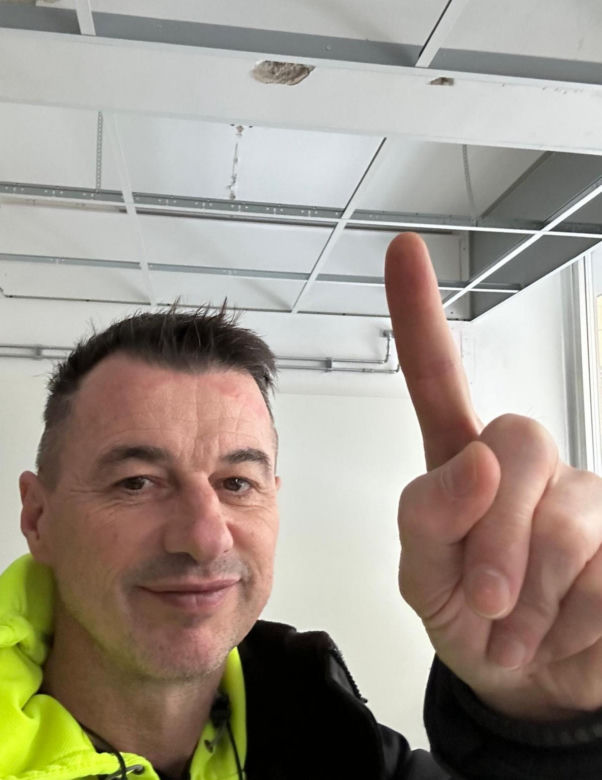Zatrzymał Zolę, jest królem sufitów