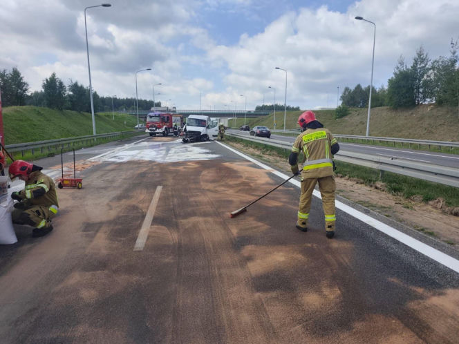 Wypadek na s7 w Zaleziance