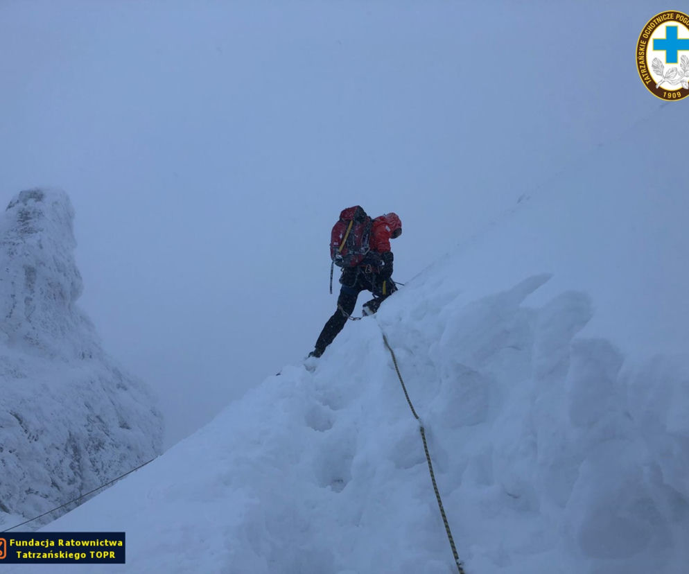 Tatry. Zdjęcia z akcji ratowniczej TOPR. Warunki są naprawdę ciężkie