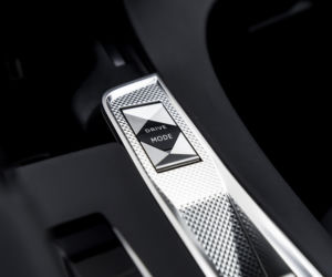 DS 7 Crossback E-Tense 300 4x4 Louvre