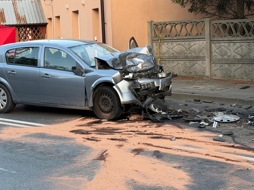 35-latek zginął w czołowym zderzeniu z ciężarówką