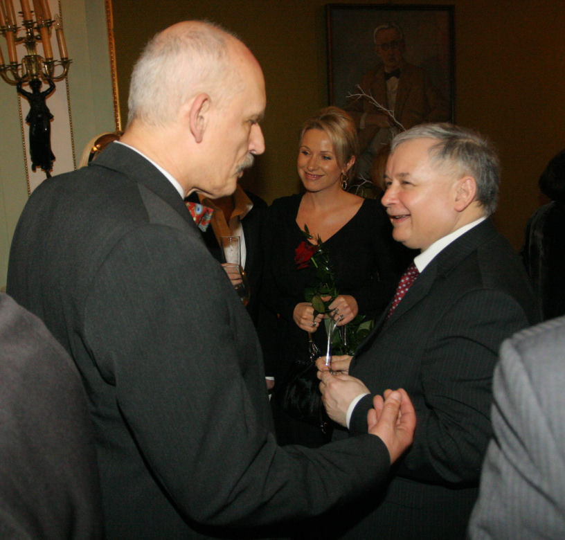 Janusz Korwin-Mikke skończył 80 lat. Tak się zmieniał