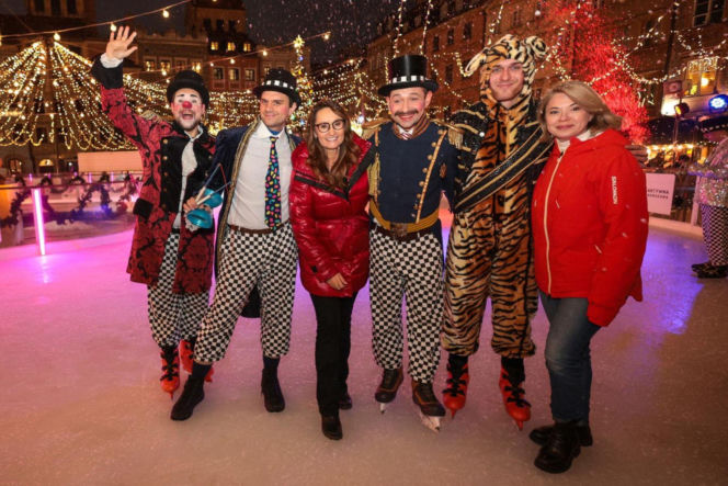 Lodowisko na Rynku Starego Miasta w Warszawie