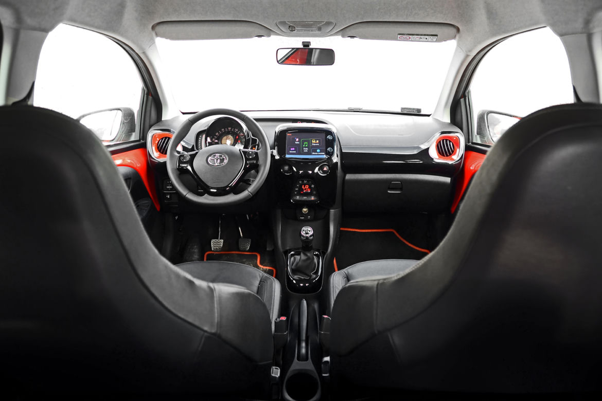 Nowa Toyota Aygo 1.0 wersja X-CITE