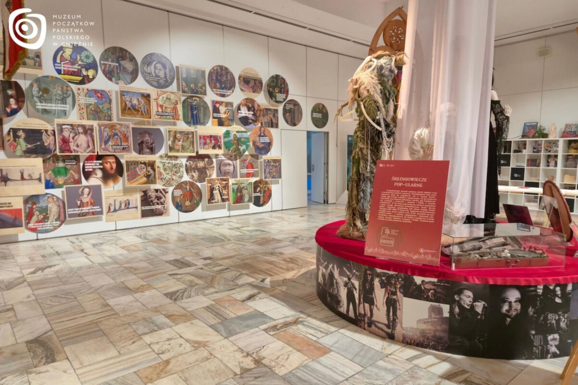 Kontrowersje wokół memów w gnieźnieńskim muzeum