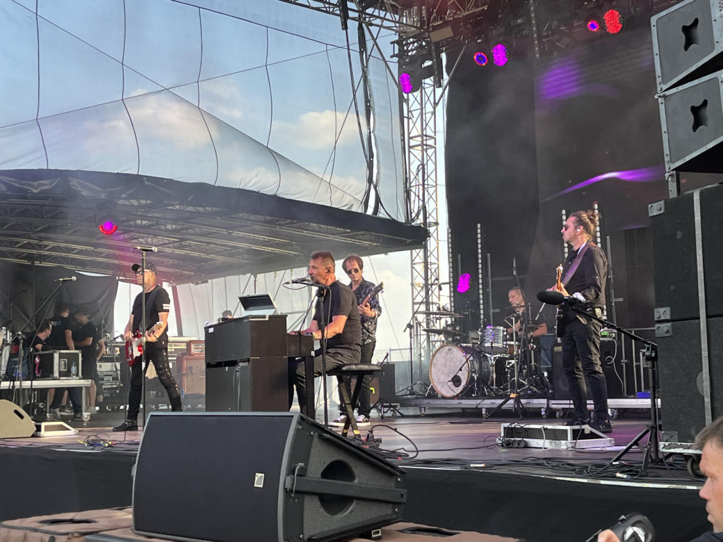 Koncert zespołu Sztywny Pal Azji w ramach Rockowizna Festiwal 2023 w Poznaniu