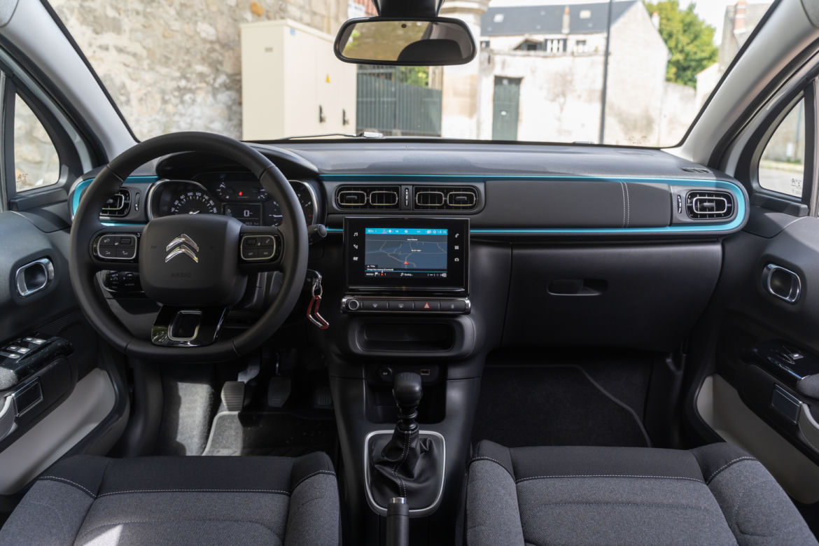 (2020) Citroen C3 PureTech 1.2 110 KM MT6 Shine