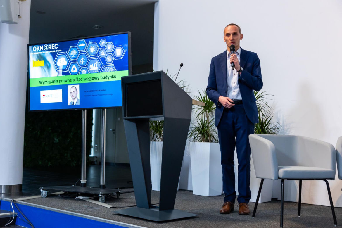 BUDMA 2024: Konferencja "Wpływ recyklingu na ślad węglowy produktu i świadectwa energetyczne budynków"