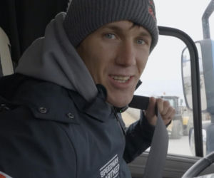 Maciej Janowski porzucił motocykl dla 10-tonowej bestii! Groziła mu praca na etacie