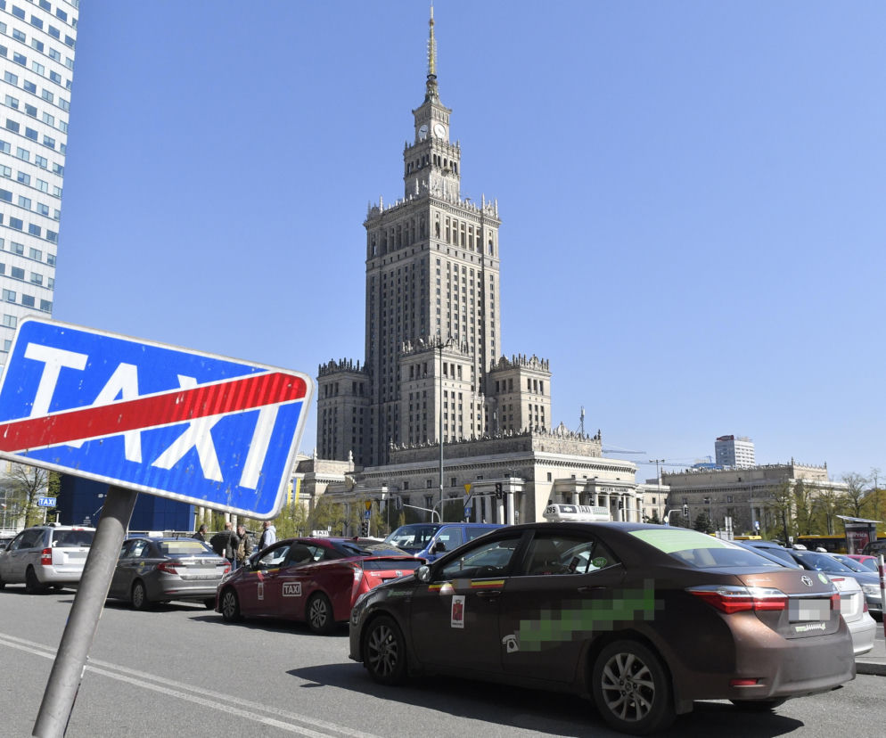 Bunt taksówkarzy w Warszawie. Chcą nawet 18 zł za kilometr