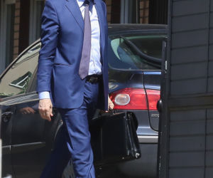stylizacje premiera Mateusza Morawieckiego