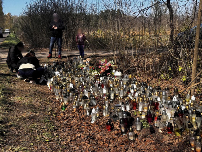 Morze zniczy w miejscu wypadku posła Łukasza Litewki