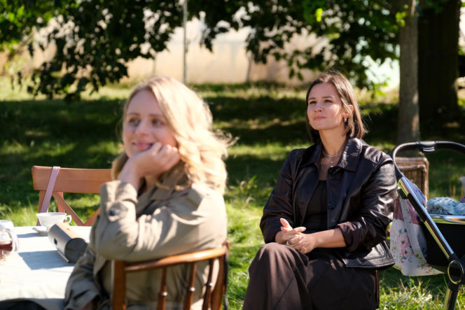 M jak miłość odc. 1910. Agnes (Amanda Mincewicz), Judyta (Paulina Chruściel)